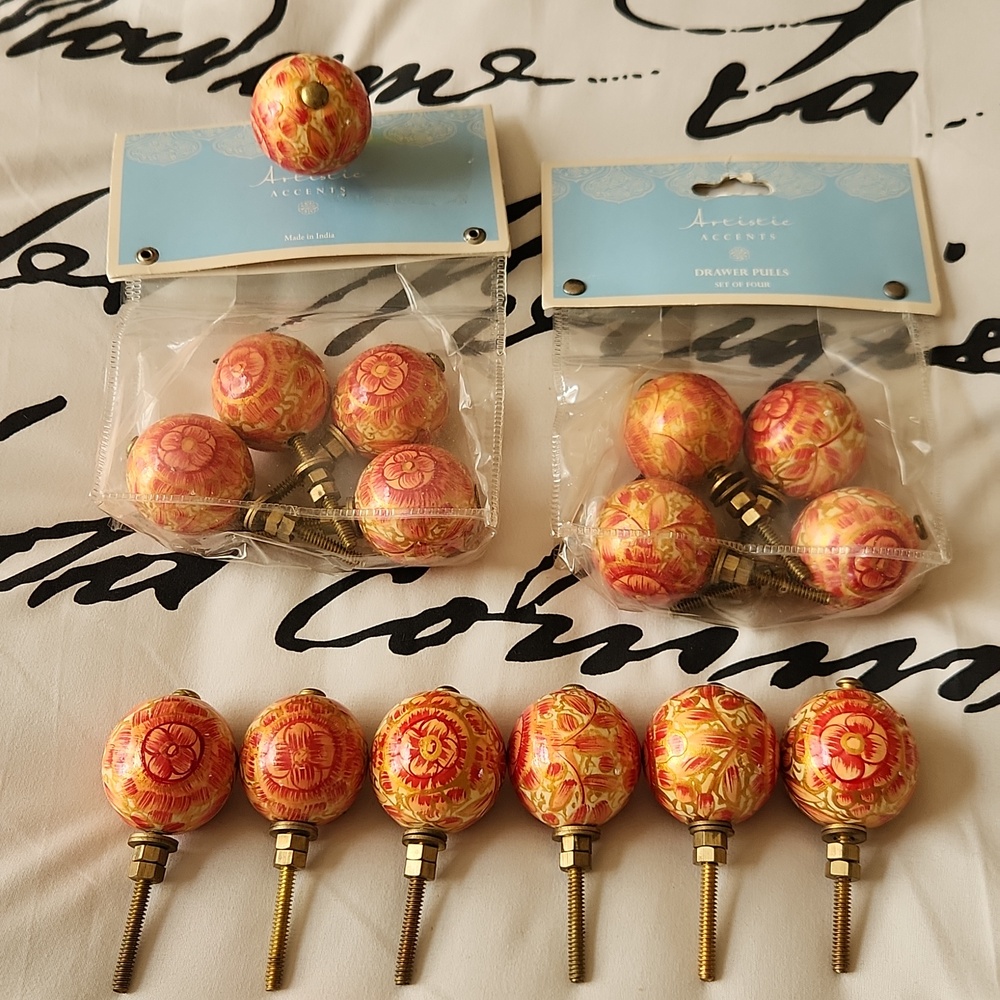 Hand-Painted Floral Wood Drawer Pulls In Orange Red & Gold 15 pcs - Picture 2 of 4